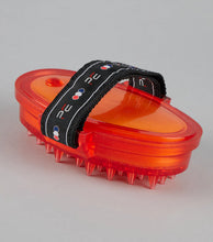 Load image into Gallery viewer, Curry comb with intergrated sponge
