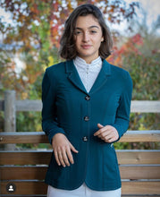 Load image into Gallery viewer, Penelope Paris air soft show jacket