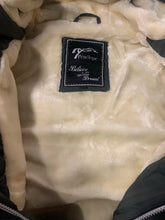 Load image into Gallery viewer, Penelope leccito jacket