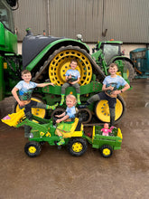 Load image into Gallery viewer, Shuttle socks Kids Tractor Socks
